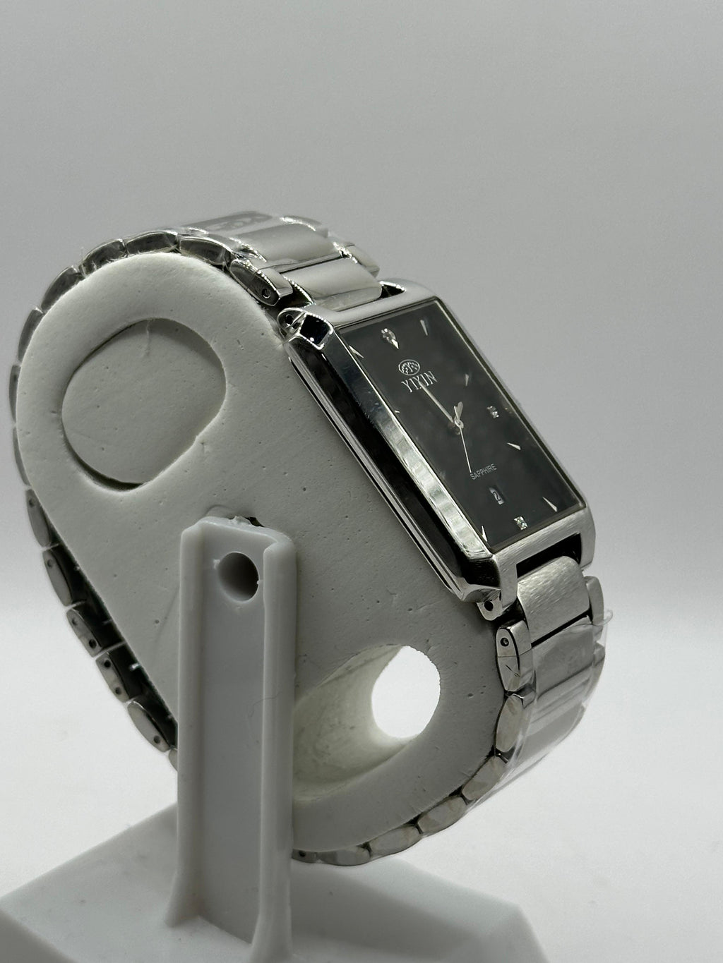 Yixin Sleek Dial Watch